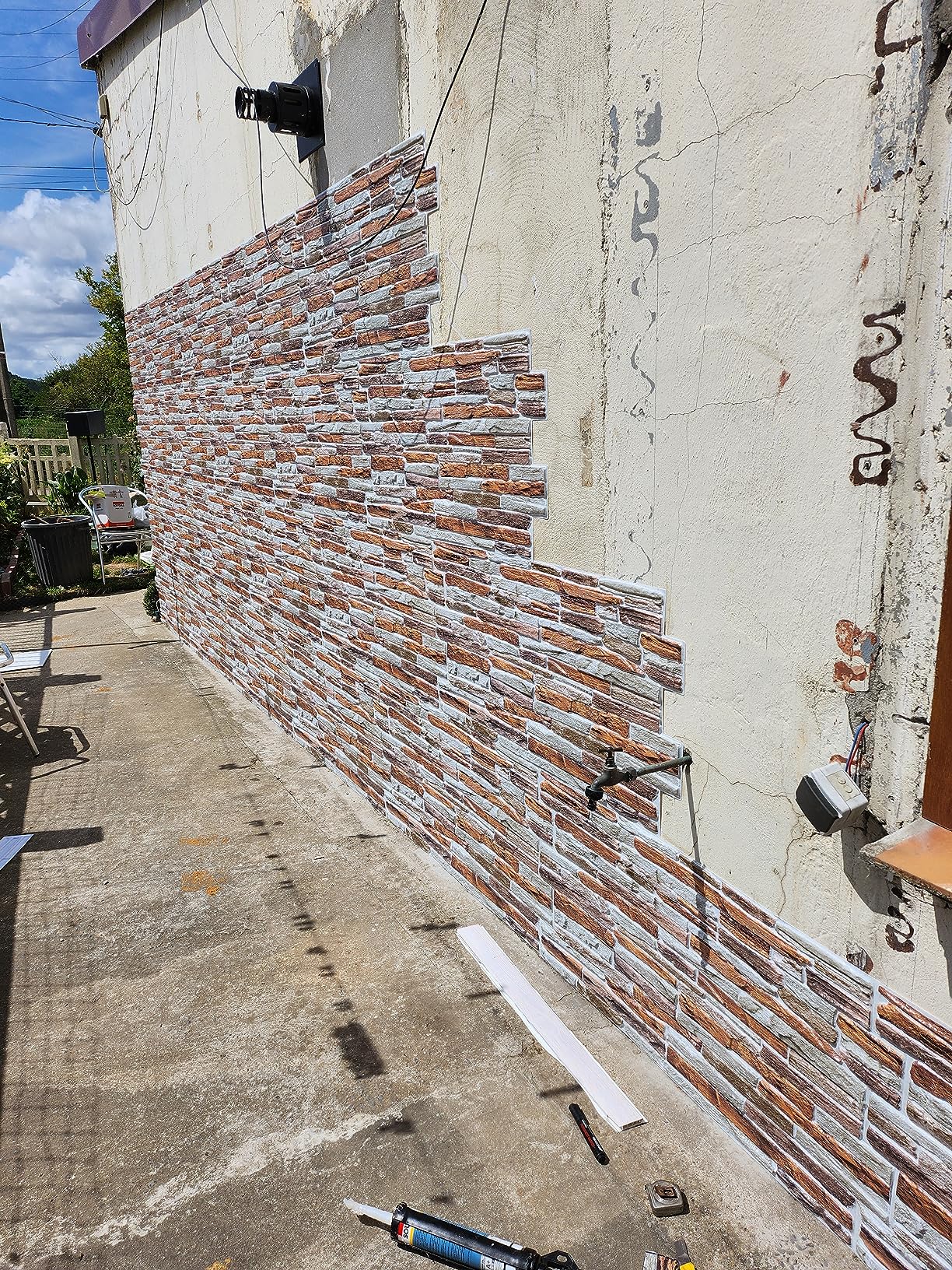 Façade avant transformation